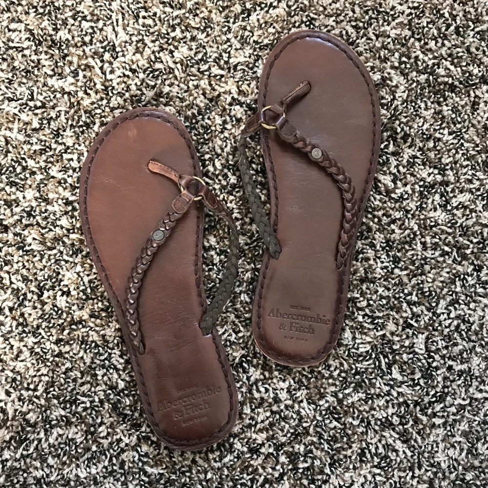 Abercrombie & Fitch braided flip flops